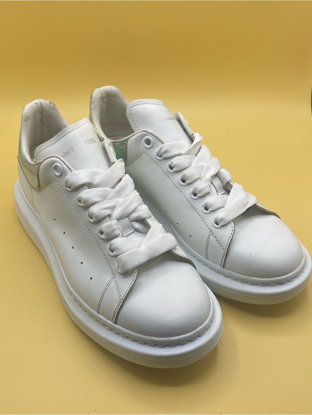 Alexander McQueen White Leather Oversized Sneakers with Iridescent Heel - Picture 1 of 4